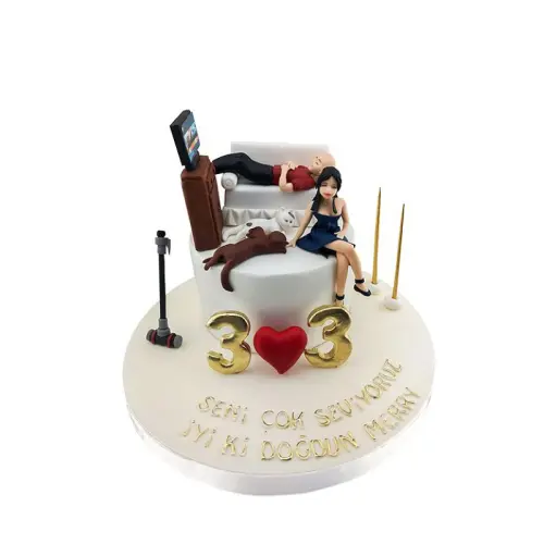 Yıldönümü Doğum Günü Pastası