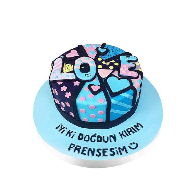 Love Doğum Günü Pastası