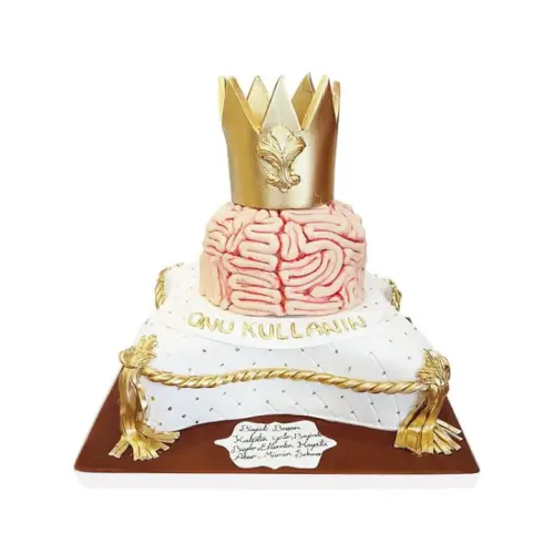 Yastıkta Taçlı Beyin Pastası