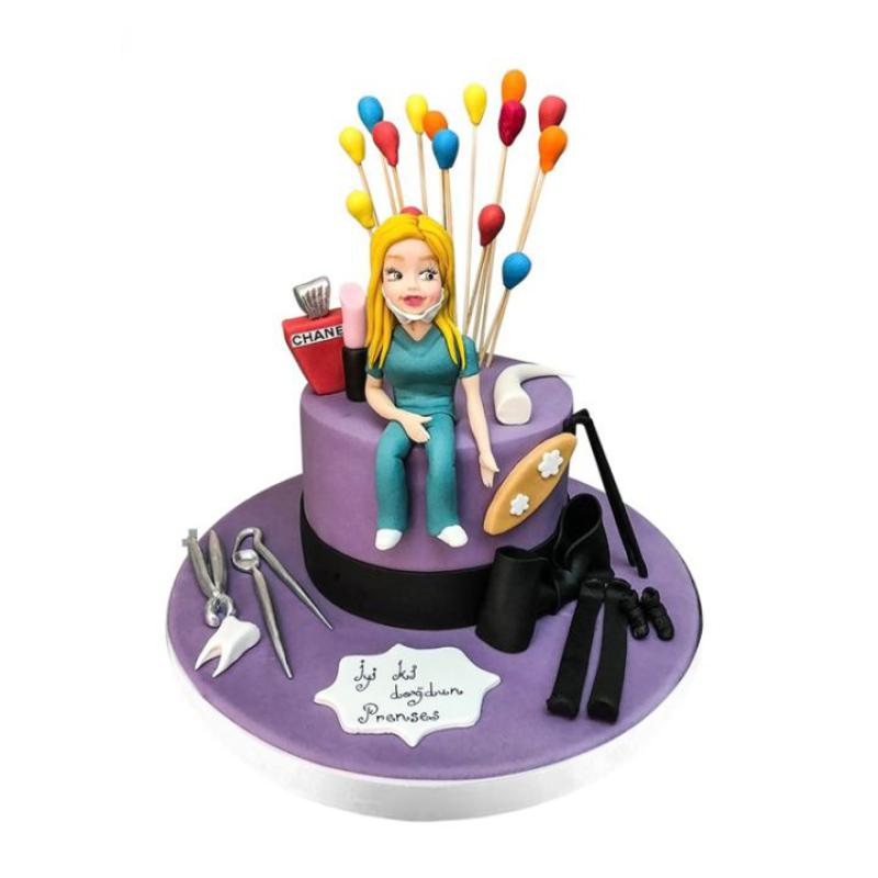 Kadın Diş Doktoru Doğum Günü Pastası