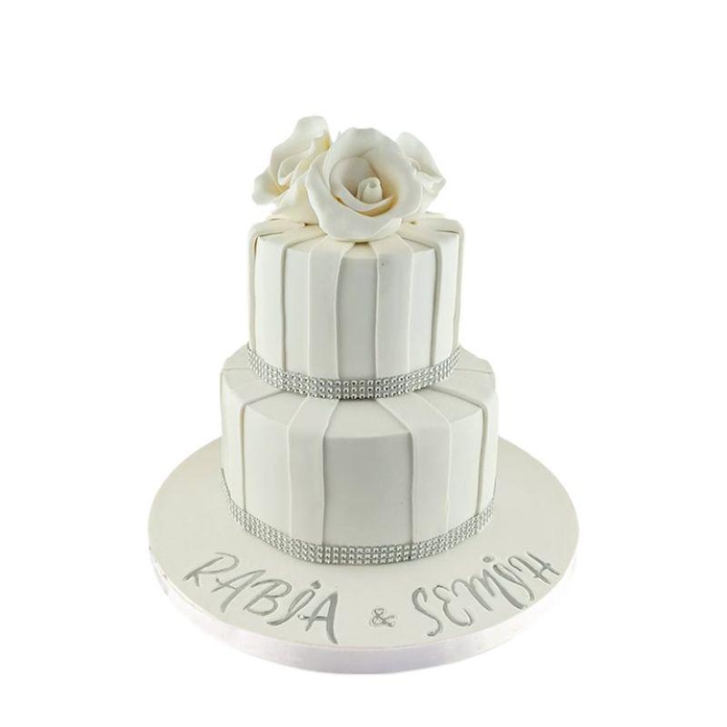 Beyaz Güllü Düğün Pastası