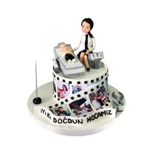 Doktor Anne Doğum Günü Pastası