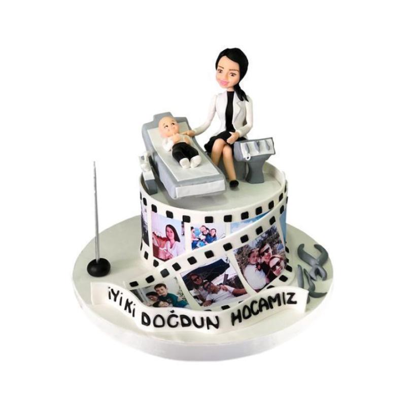 Doktor Anne Doğum Günü Pastası