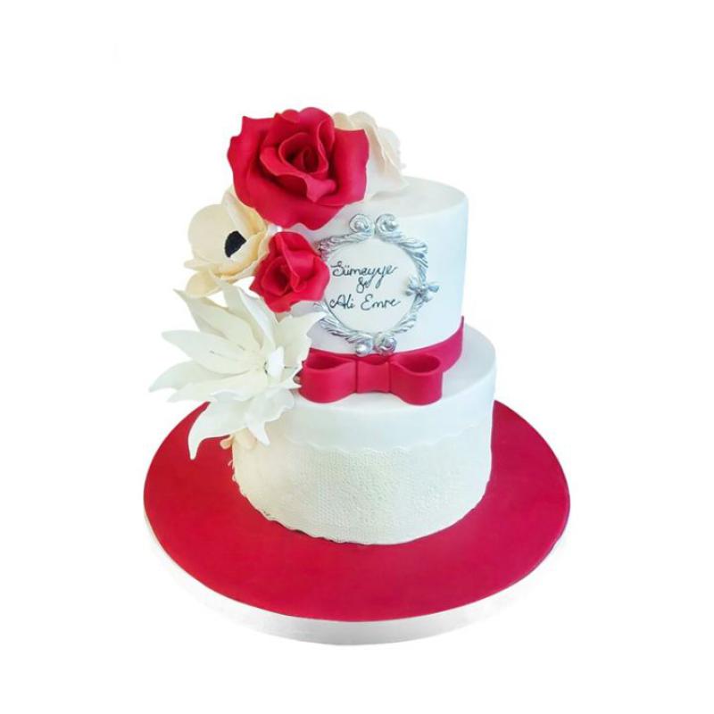 Dantelli Nişan Pastası