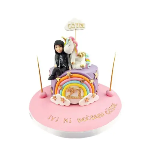 Figürlü Unicorn Doğum Günü Pastası