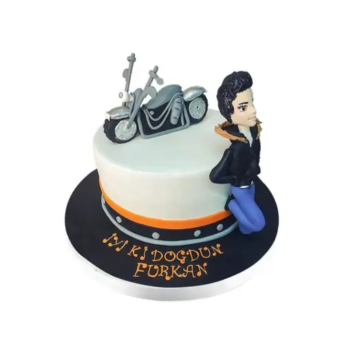 Motosikletli Genç Pastası