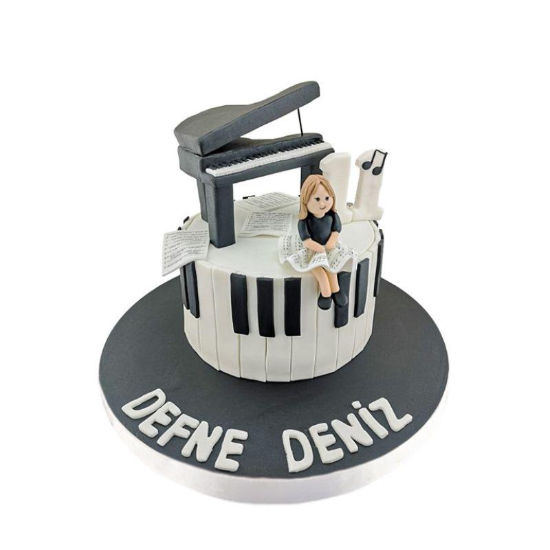 Piano Temalı Doğum Günü Pastası