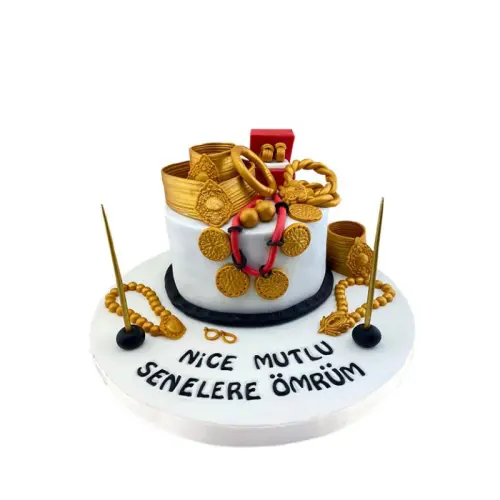 Altın Temalı Doğum Günü Pastası