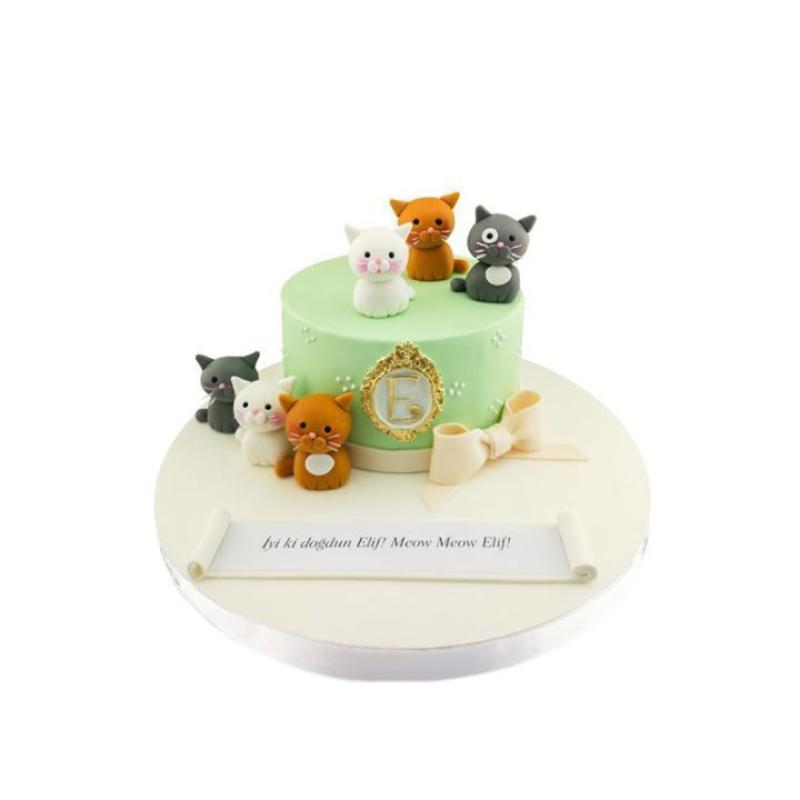 Sevimli Kediler Doğum Günü Pastası