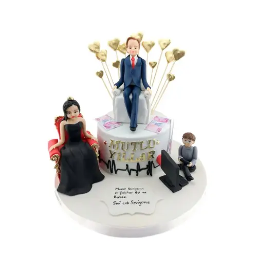 Aile Temalı Butik Pasta