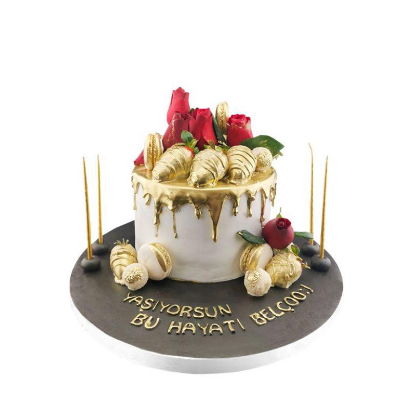 Altın Renkli Çiçekli Butik Pasta