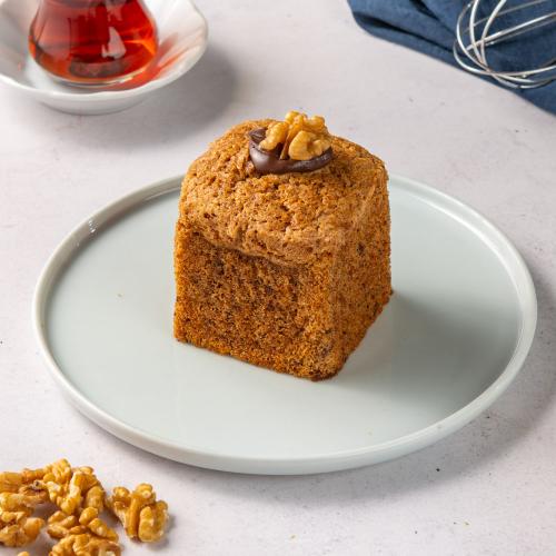Havuç Tarçın Cevizli Kek