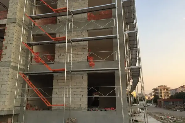 Kiralık Güvenlikli İskele